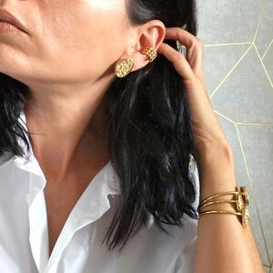 Meet your Posher, Daniela